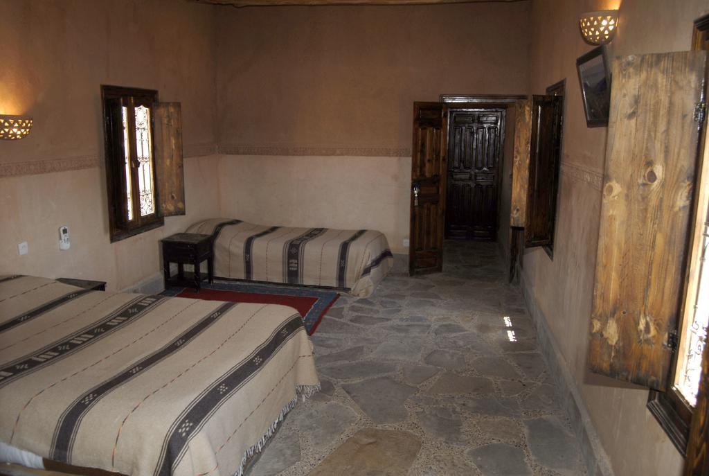 ホテル Kasbah Imdoukal Nkob エクステリア 写真