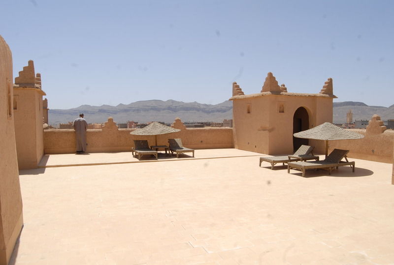 ホテル Kasbah Imdoukal Nkob エクステリア 写真