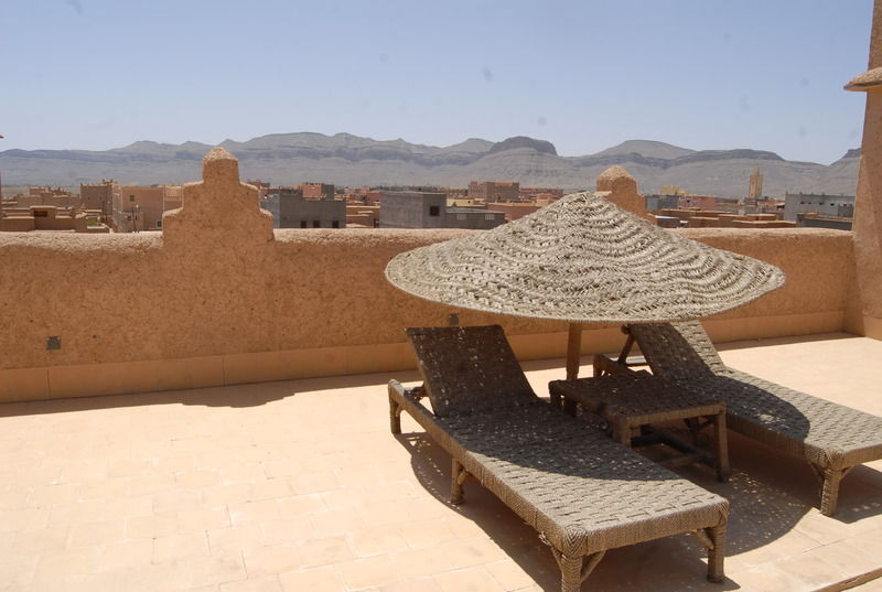 ホテル Kasbah Imdoukal Nkob エクステリア 写真