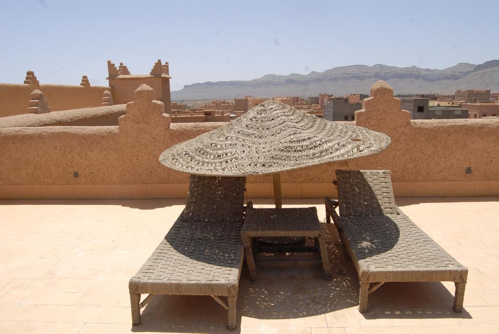 ホテル Kasbah Imdoukal Nkob エクステリア 写真